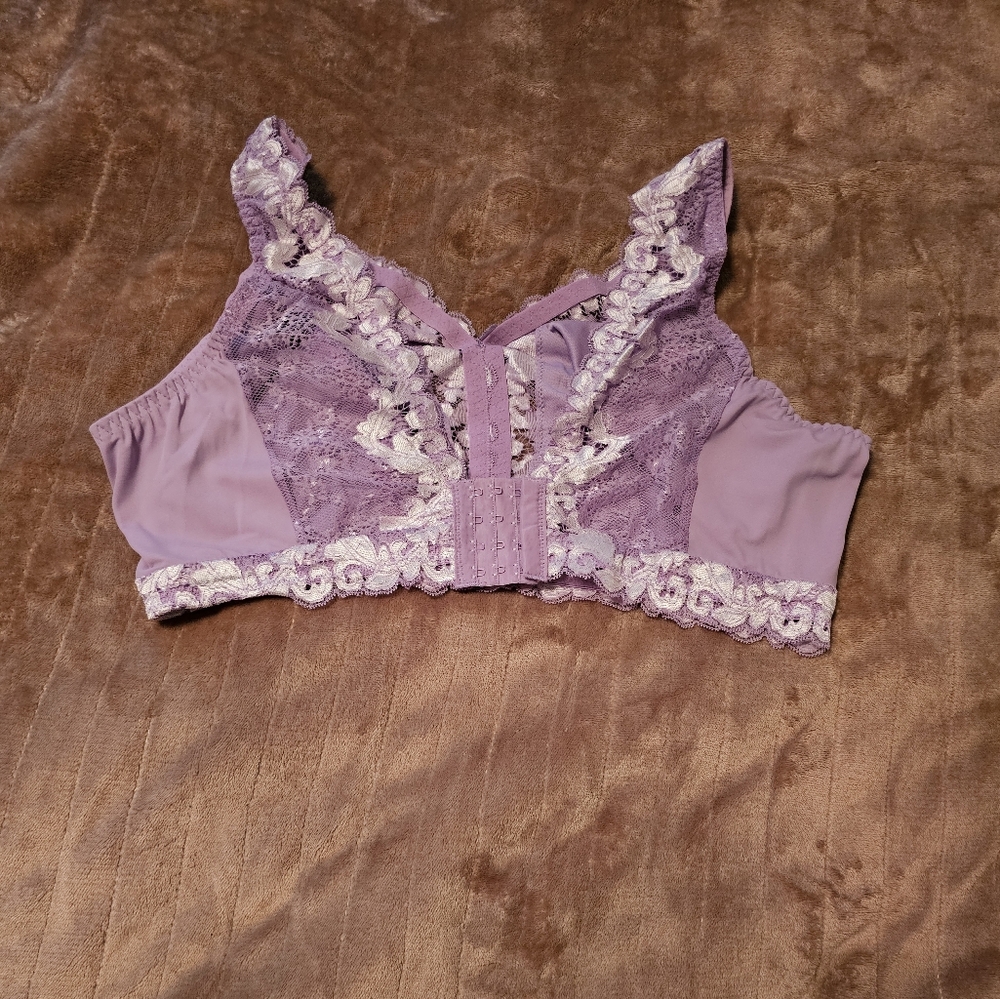 Breezes Size 3X wireless bra